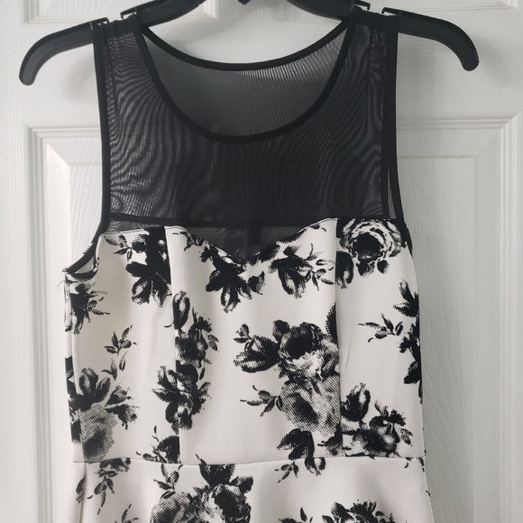 White and Black Floral Dress with Mesh - Picture 2 of 5